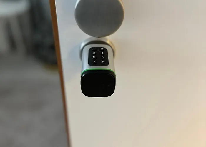 Primestay Parking Wifi Kitchen אכסניה נירנברג