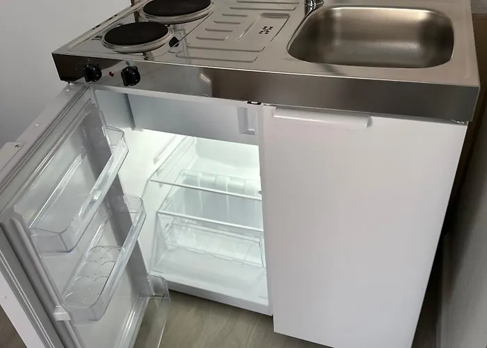 Primestay Parking Wifi Kitchen אכסניה נירנברג