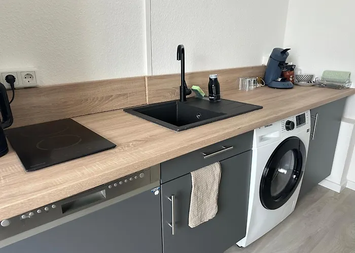 אכסניה Primestay Parking Wifi Kitchen נירנברג